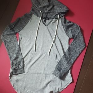 Light weight hoodie